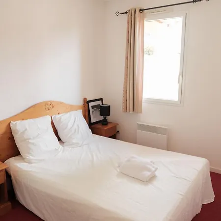 Altitude 1642 - T2 Avec Balcon & Piscine A Font-romeu * Font-Romeu-Odeillo-Via