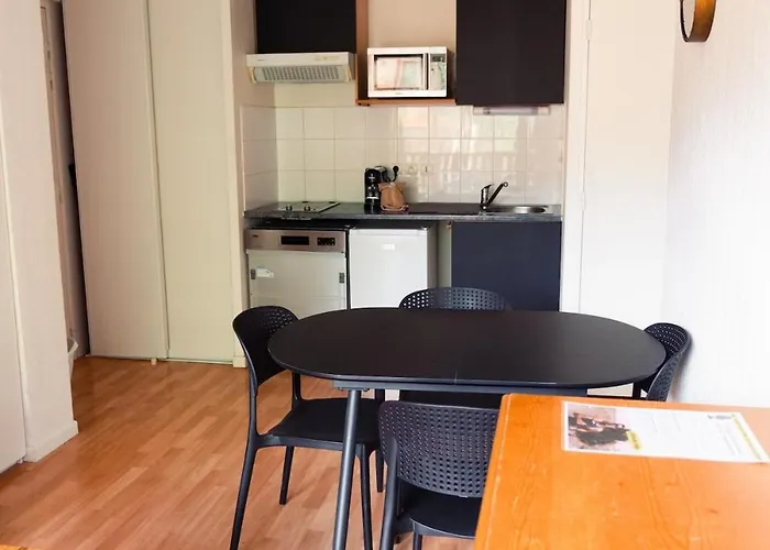 Apartment Lumineux - 4 Personnes Avec Terrasse - Skibux A Proximite